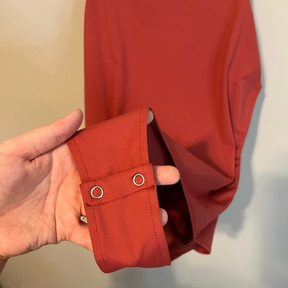 SOLD!❌ - Elegant Red Sleeveless Bodysuit - Picture 3 of 3